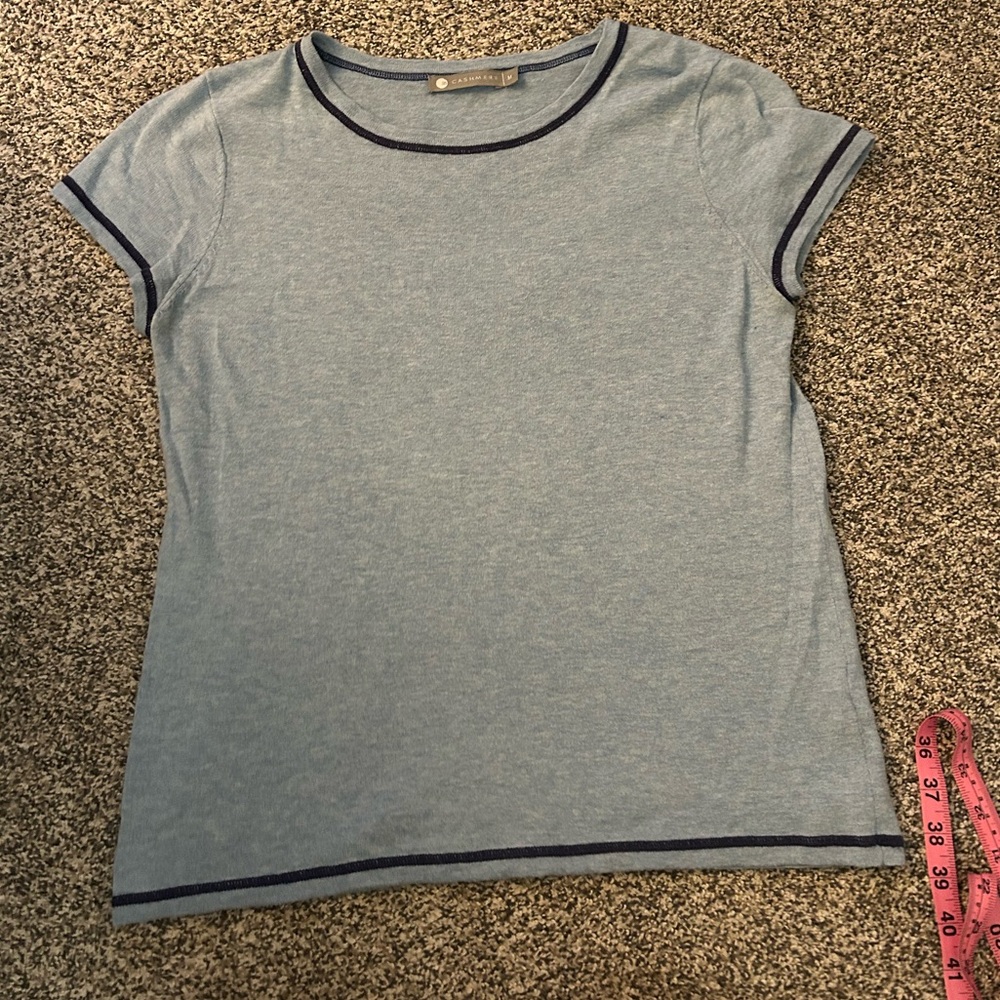 InCashmere light blue short sleeve tee